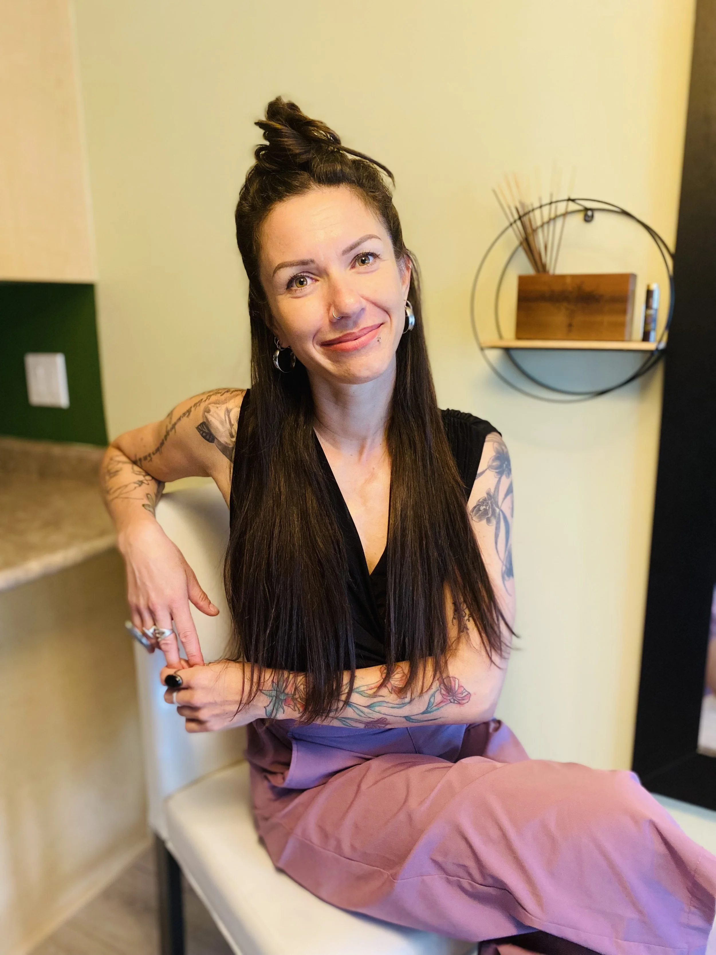 Mandy - Holo Healing Therapist